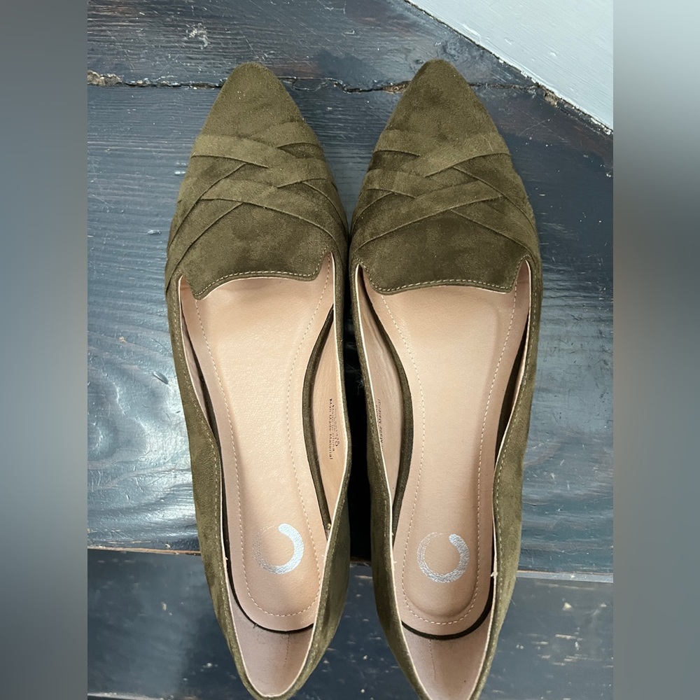 Journee Collection Womens Mindee Loafer Vegan Suede Criss Cross Pointed Toe 10 - Picture 8 of 9